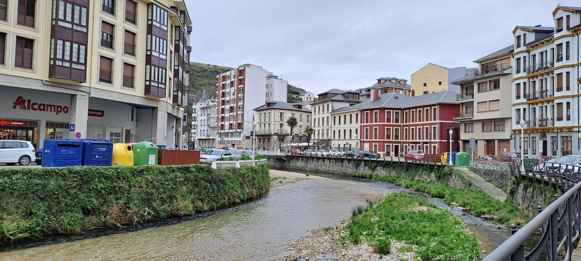 Pilarin Appartement Luarca Buitenkant foto